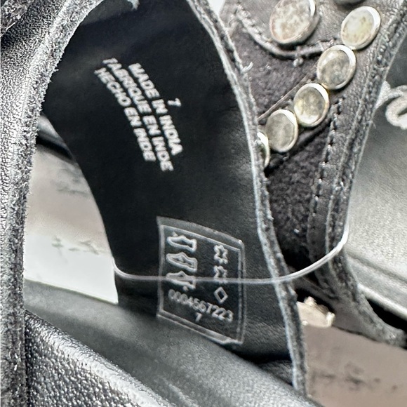 NWOT Free People Revelry Studded Sandals in Black - Picture 8 of 8